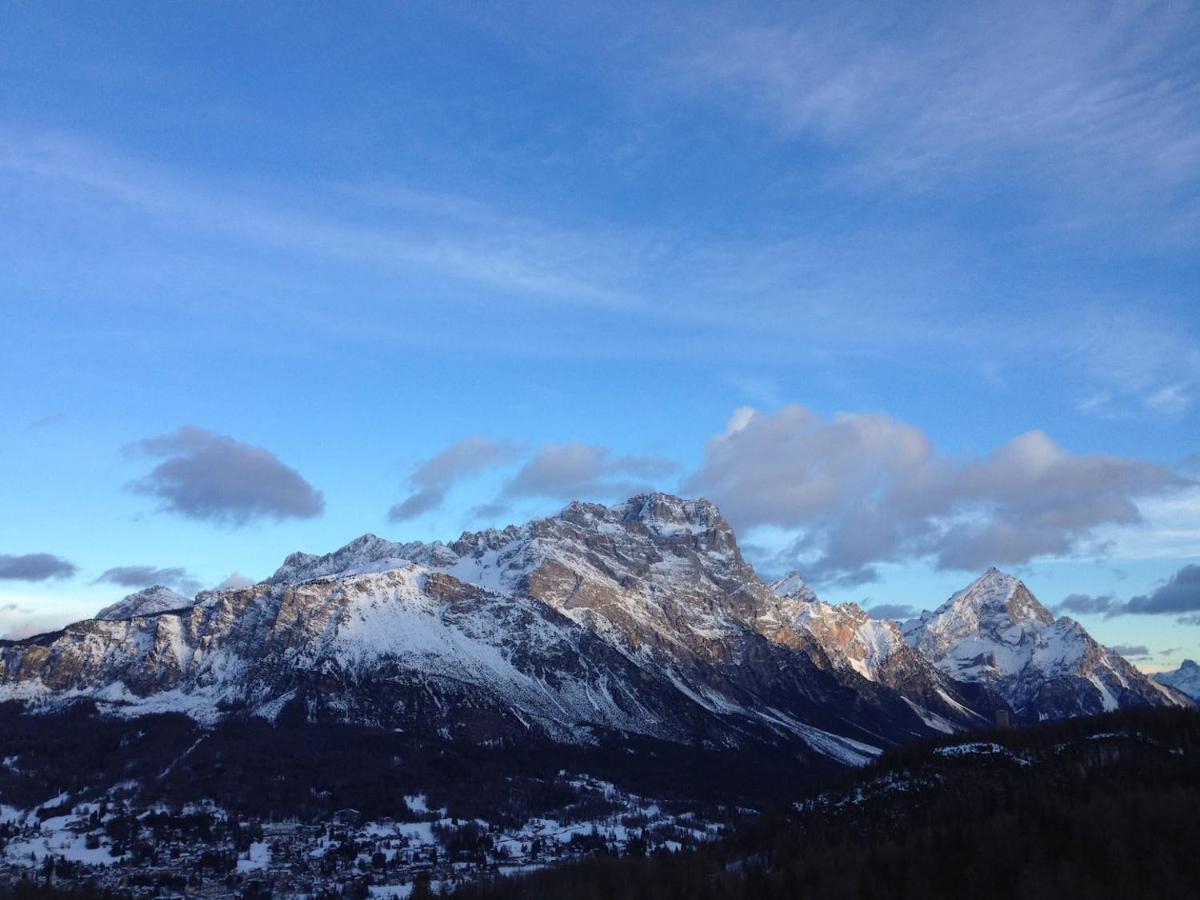 Luxury Panoramic 3Br Apt 2Min To Centre 5Min To Lifts Cortina dʼAmpezzo Exterior foto