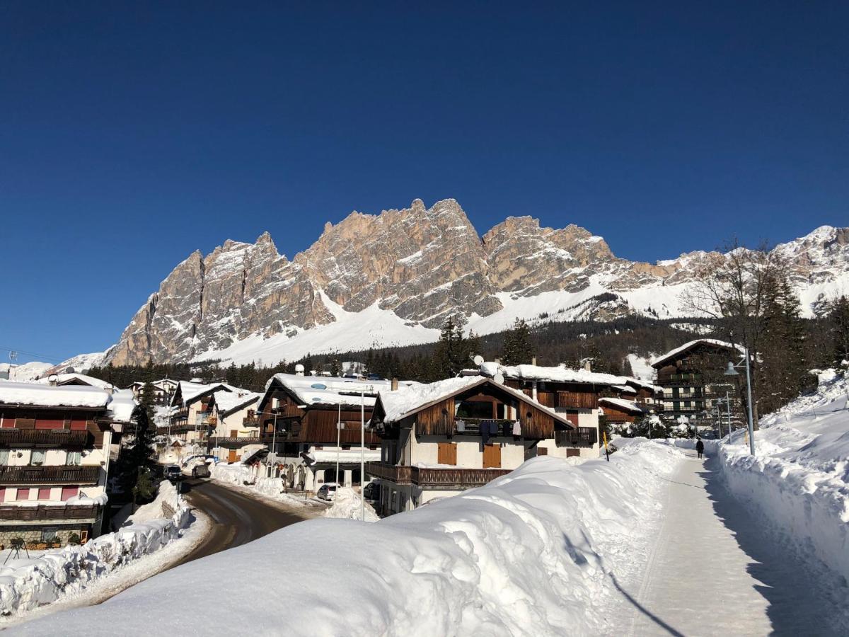 Luxury Panoramic 3Br Apt 2Min To Centre 5Min To Lifts Cortina dʼAmpezzo Exterior foto