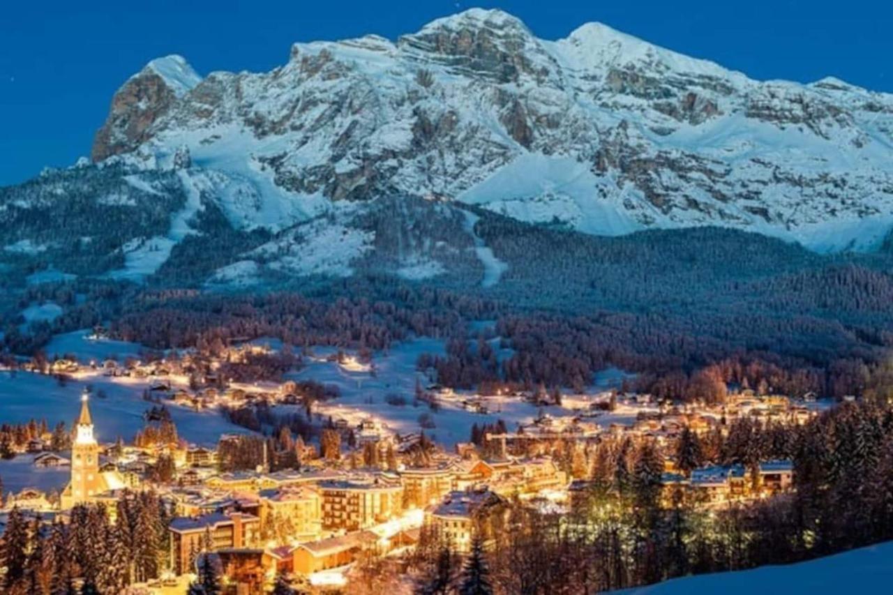 Luxury Panoramic 3Br Apt 2Min To Centre 5Min To Lifts Cortina dʼAmpezzo Exterior foto