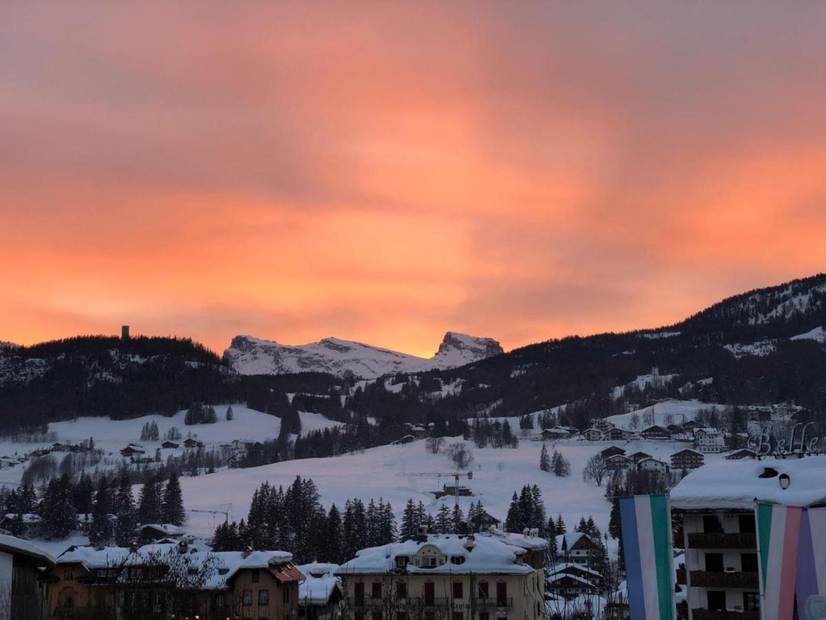 Luxury Panoramic 3Br Apt 2Min To Centre 5Min To Lifts Cortina dʼAmpezzo Exterior foto